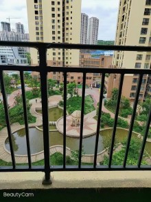 (南部新区)镇雄县九天慧都龙城一期4室2厅2卫68.6万127.12m²出售